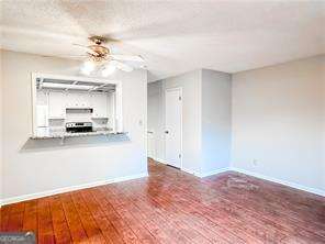 Photo - 3730 Old Flowery Branch Rd Unidad I-2 Rental