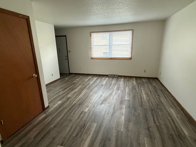 1327 Vine St Unit 1329
