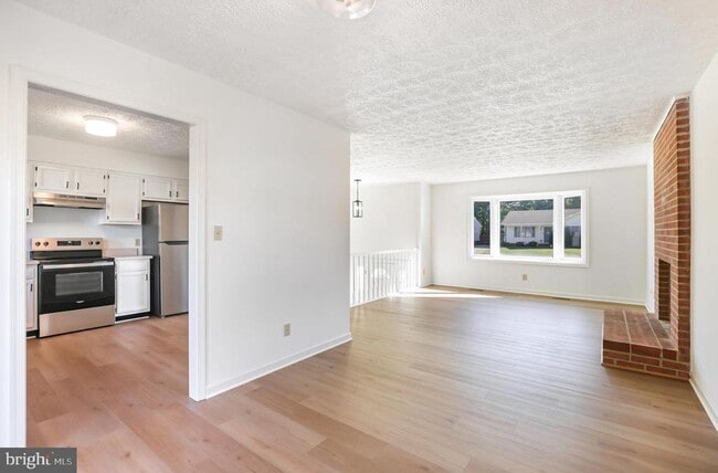 Photo - 802 Shamrock Dr