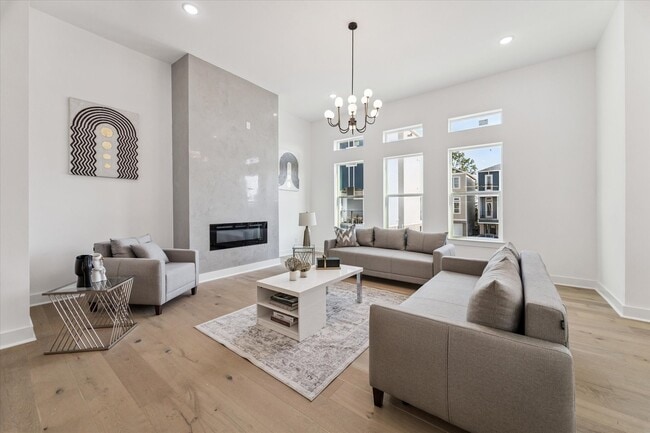 Photo - 2122 Oatfield Dr