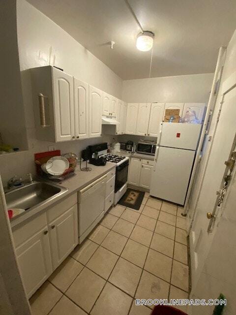 Photo - 322 St Paul St Unit 1