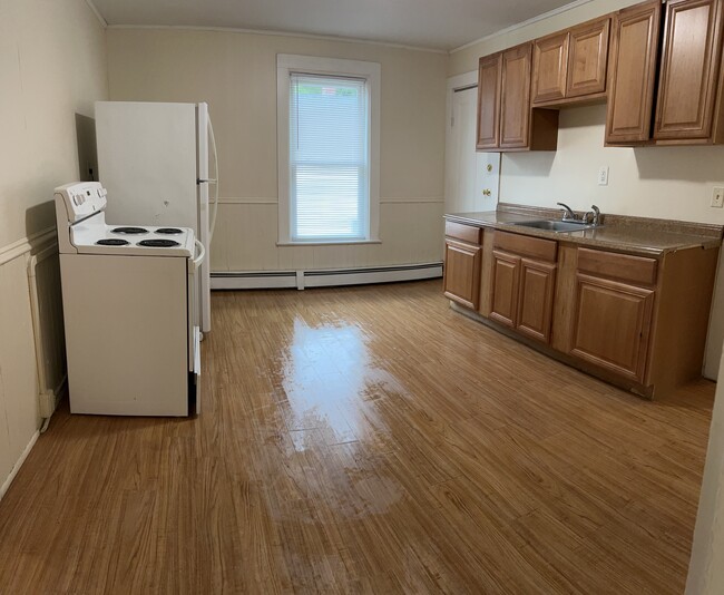 Photo - 276 Essex St Unit 2