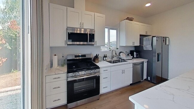Photo - 5123 Tipton St