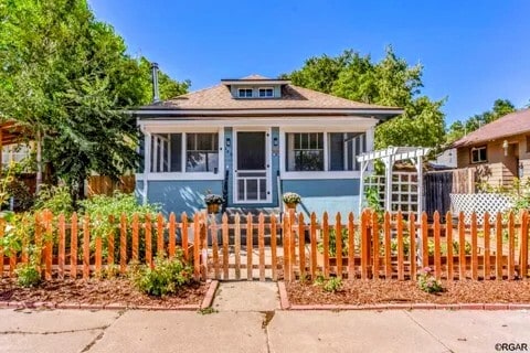 Building Photo - 529 Rudd Ave