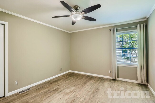 Photo - 2210 Weddington Rd