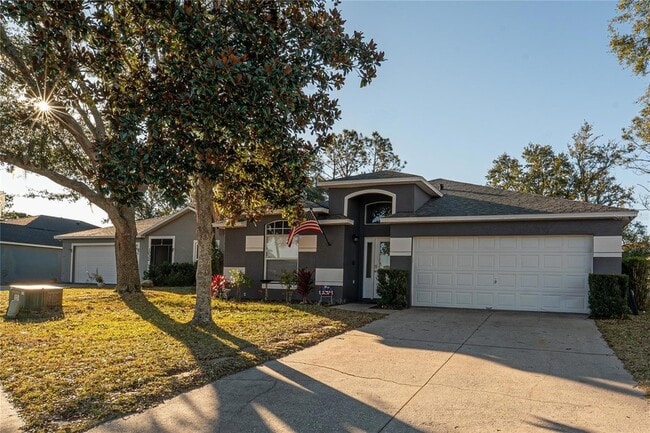 Photo - 1038 Singleton Cir