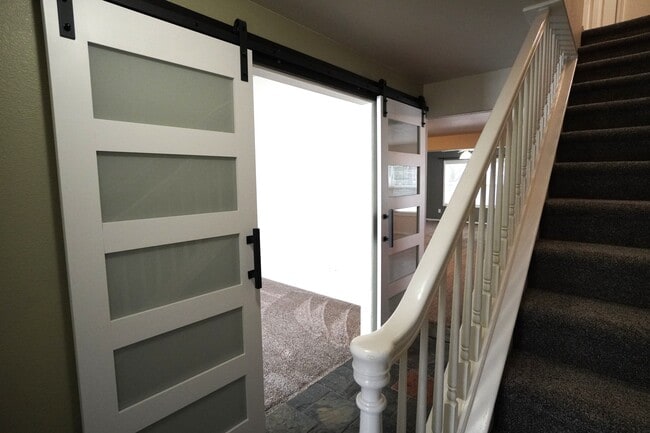 Photo - 4764 N Eugene St