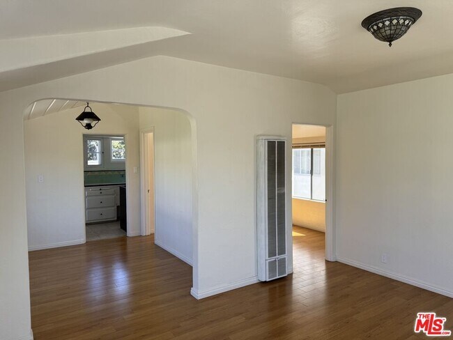 Photo - 409 N Monterey St Unit 1/2