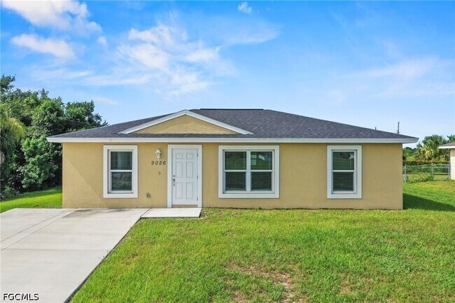 9026 Maywood Cir
