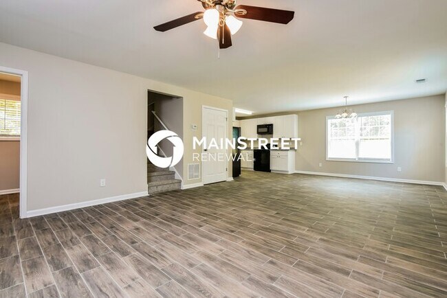 Photo - 4 Bedroom Pet-Friendly Home in Conley, GA with Main Street Renewal