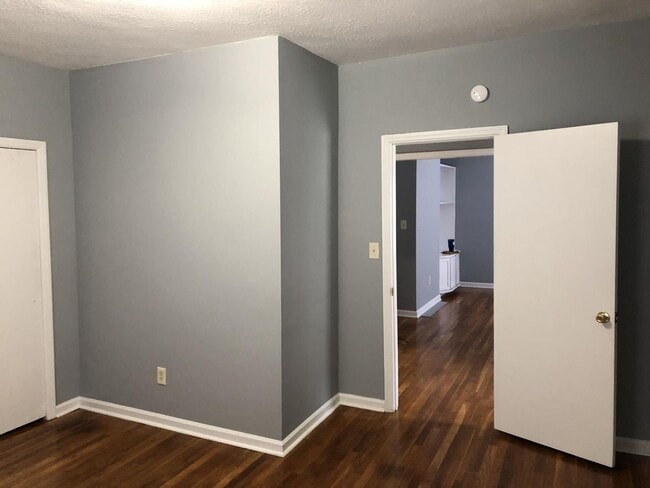 Photo - 2 Bedroom, 1 Bathroom home close to Downtown Nicholasville!