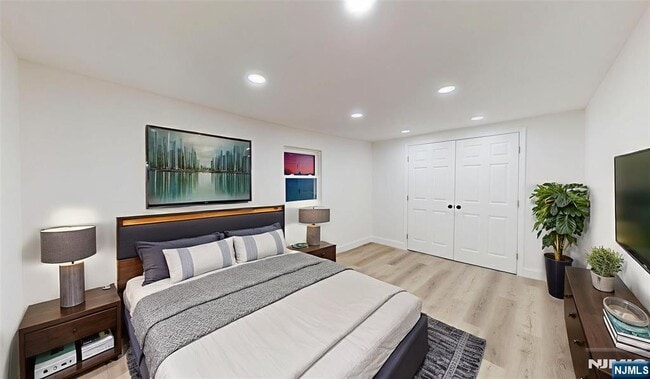 Photo - 204 Philip Ave