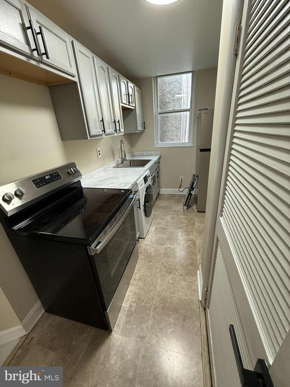 Photo - 1044 South St Unit 2