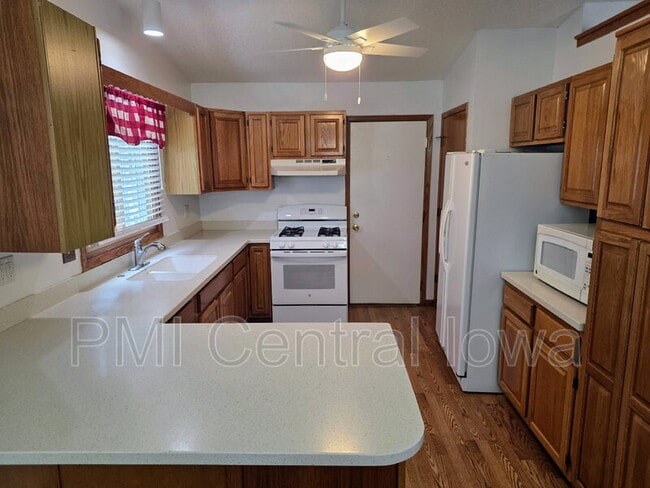 Photo - 5310 Brookview Dr