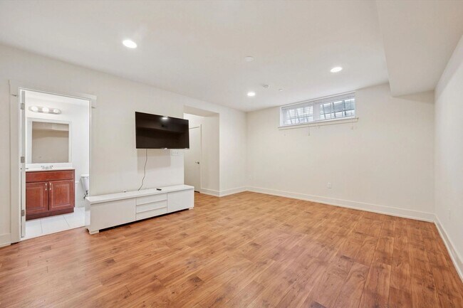 1501 Master St Unidad 1