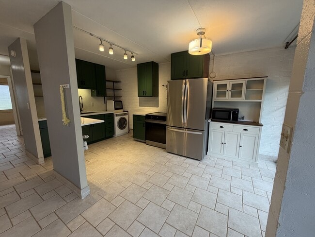 45-535-535 Luluku Rd