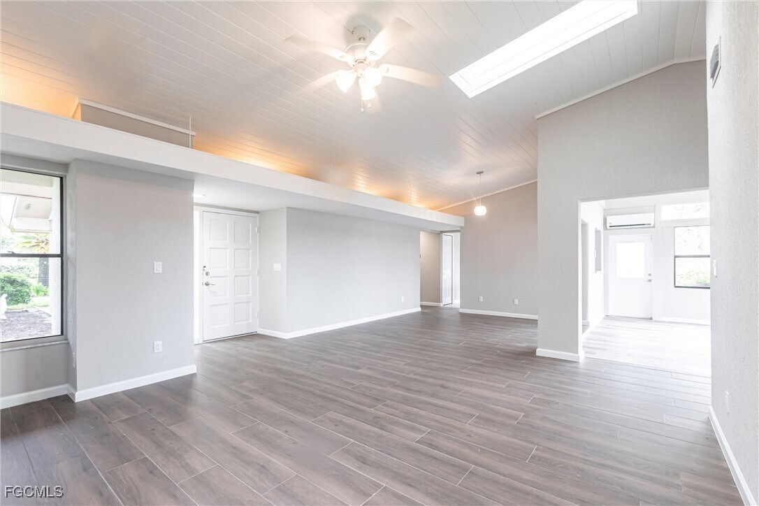 Photo - 16737 Pheasant Ct