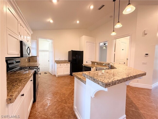 Photo - 4125 13th Ave SW