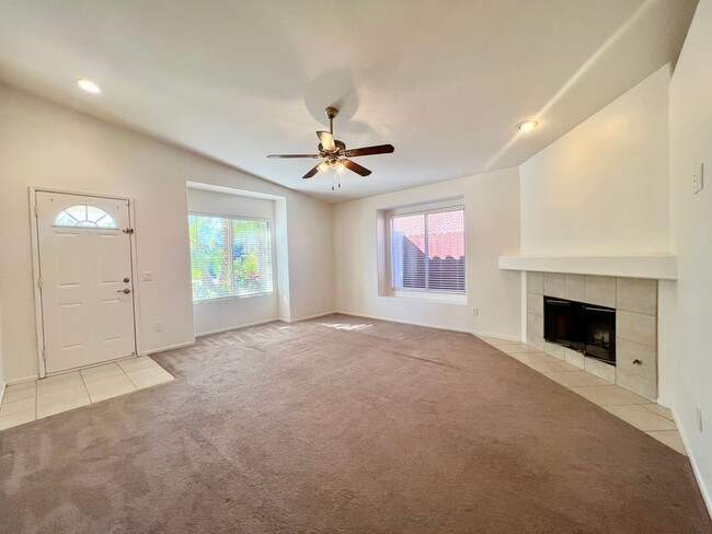 Photo - AVAILABLE NOW!!! 3 Bedroom 2 Bathroom Home in La Quinta