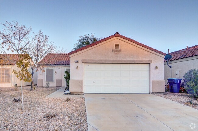 Building Photo - 824 Tollbrook Way Rental