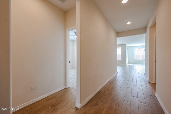 Photo - 25465 N 172nd Dr