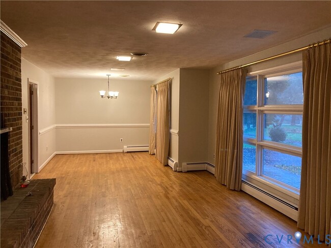 Photo - 3940 Senior Ln