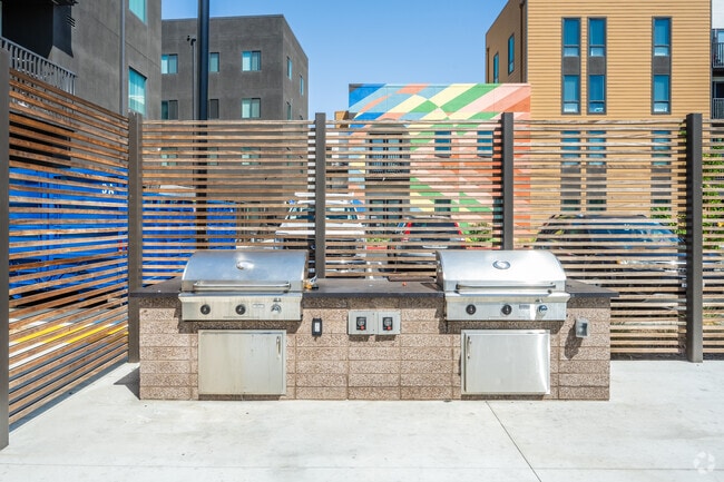 Barbecue Grills