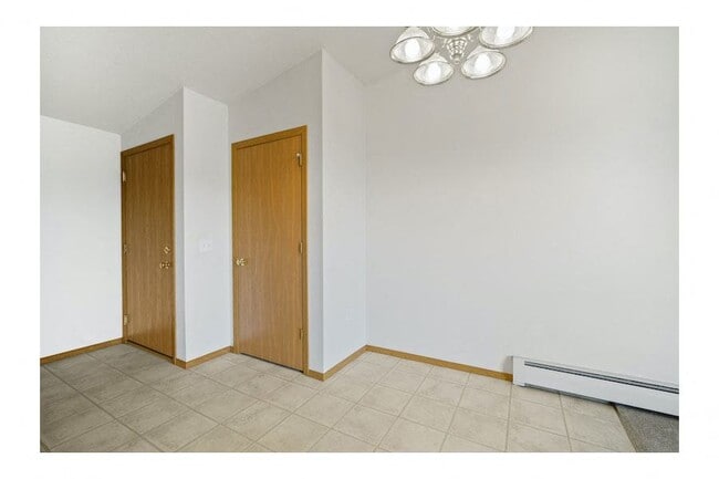 Photo - HILLTOP PARK APARTMENTS