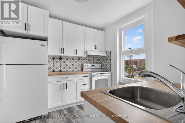 Photo - 259 Clarence St