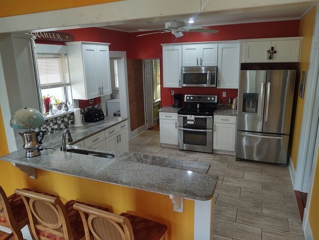 Photo - 1427 Stovall St