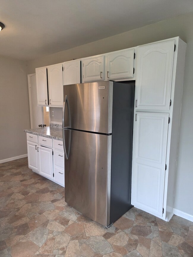 Photo - 3439 Cleveland St NE