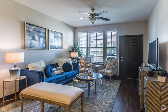 2 BR, 2 BA - Grand Courtyard - The Villas at Germantown Apartments
