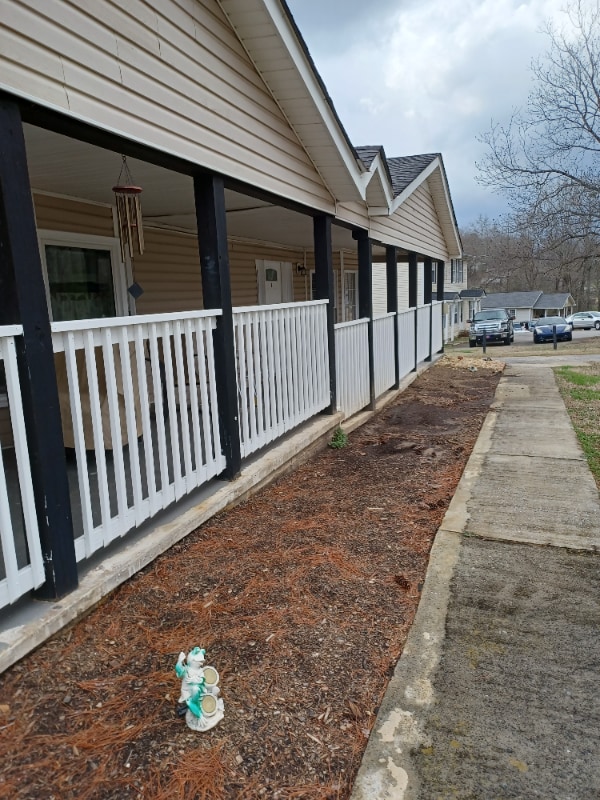 Photo - 735 Sugar Valley Rd SW