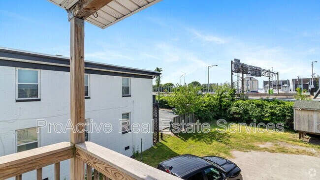 Building Photo - 1451 W Ocean View Ave Rental