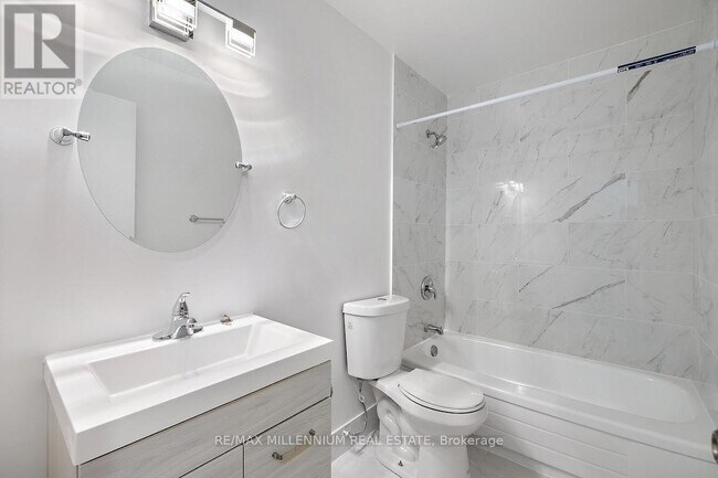 Photo - 201 Lindsay St S Unit 104