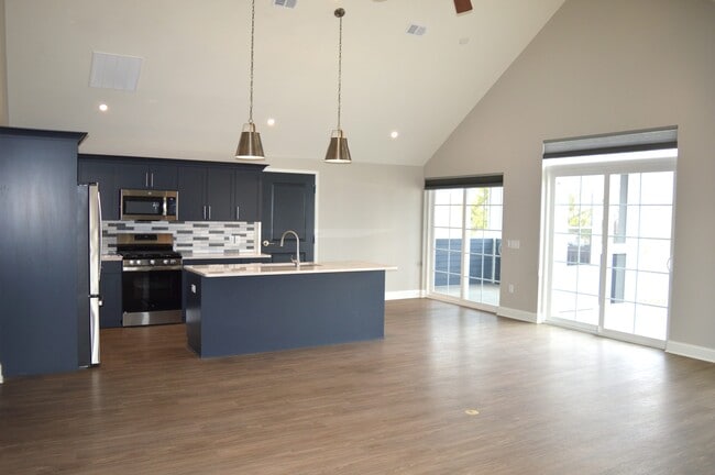 Photo - 100 S Washington St Unidad 1