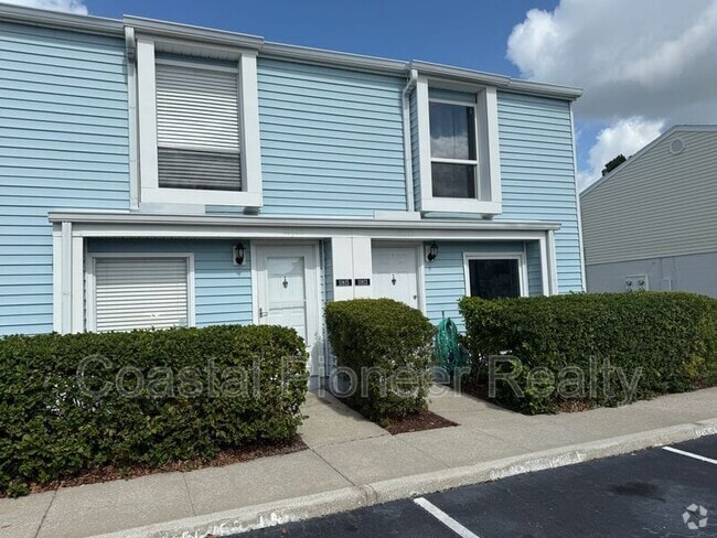 Building Photo - 11815 Cypress Hill Cir Rental