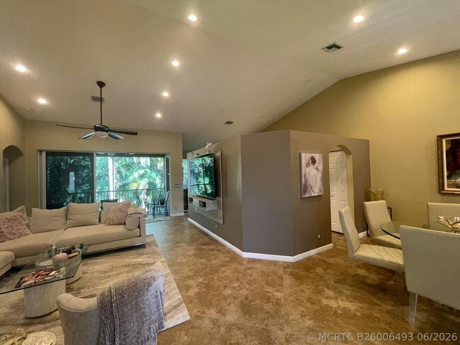 Photo - 16075 Sims Rd