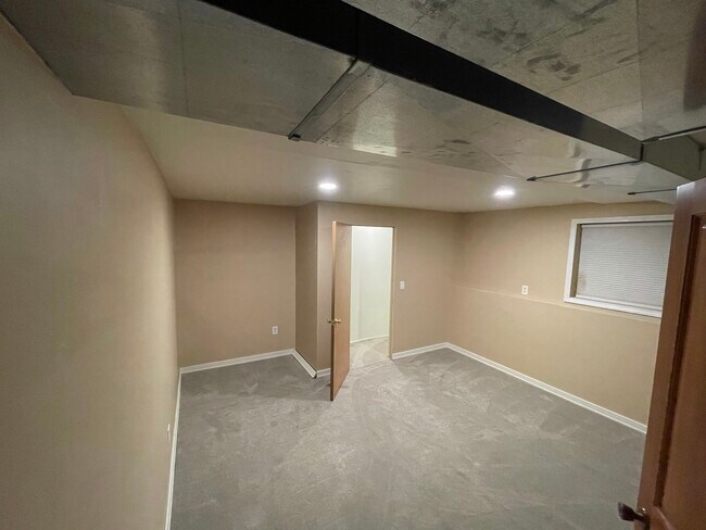 Photo - 5451 North Ave