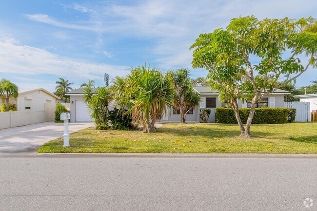 Building Photo - 115 Sea Park Blvd Rental