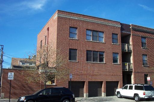 Building Photo - 1408 W Waveland Ave Unit 2