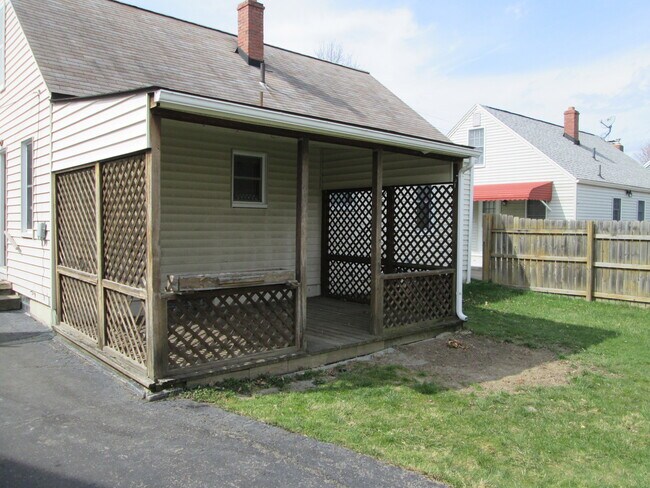 519 Forest-Hill Dr