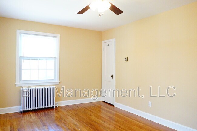 Photo - 812 Greenwood Cir Unidad #6