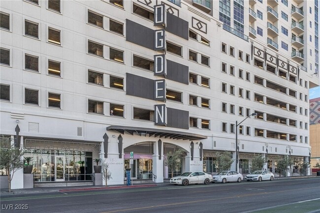 Building Photo - 150 S Las Vegas Blvd Unit 2307