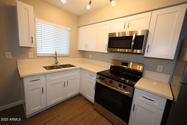 Photo - 127 S Outpost Rd Unit 3