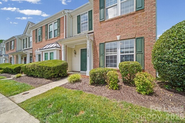 Building Photo - 12439 Blossoming Ct