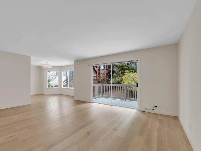 Photo - 2476 Sutter St Unit 2