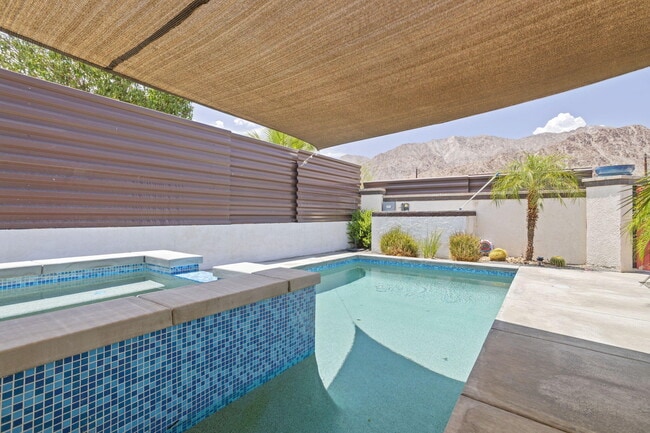52280 Avenida Ramirez