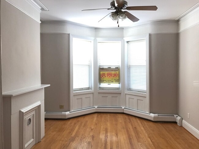 342 Pavonia Ave Unidad 1