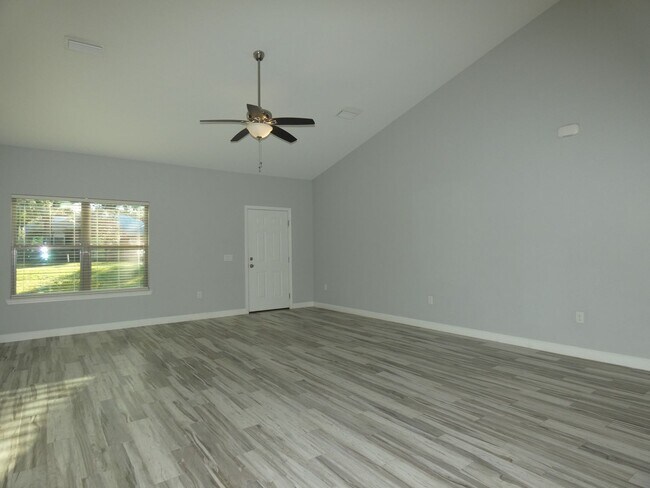 Photo - Spacious 3-Bedroom Home - Half Acre Lot